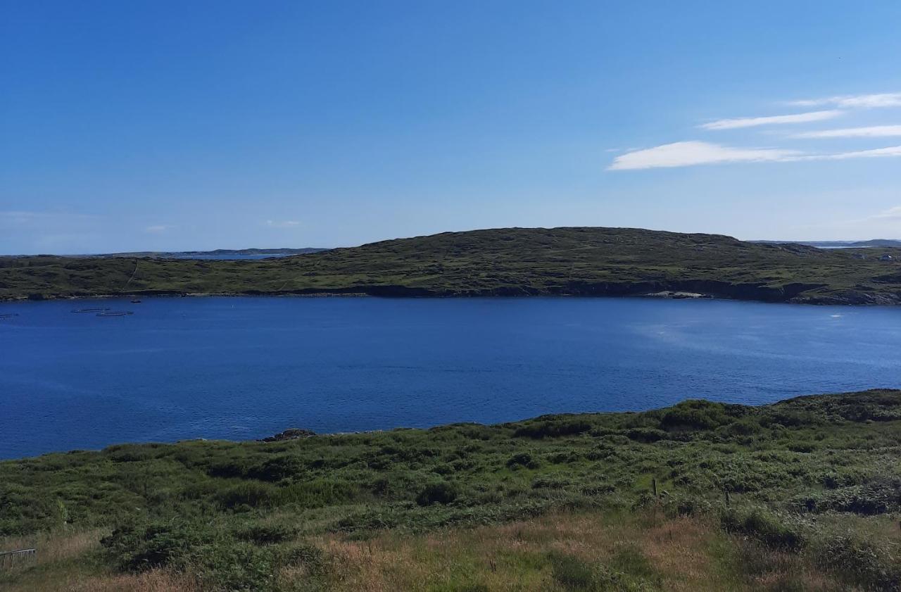 Conneelys Cottage, Connemara, Clifden, H71Y096 ภายนอก รูปภาพ