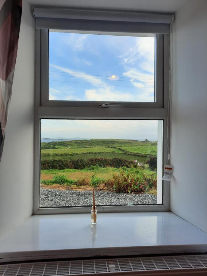 Conneelys Cottage, Connemara, Clifden, H71Y096 ภายนอก รูปภาพ