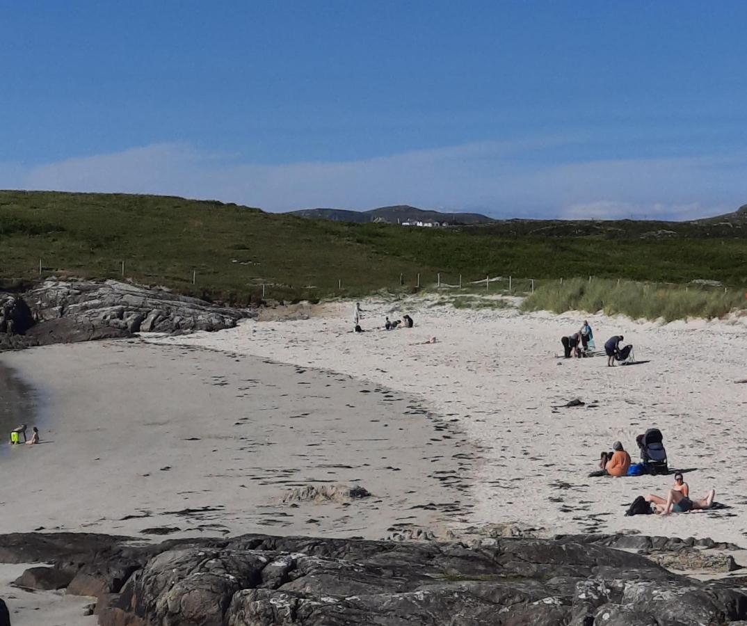 Conneelys Cottage, Connemara, Clifden, H71Y096 ภายนอก รูปภาพ